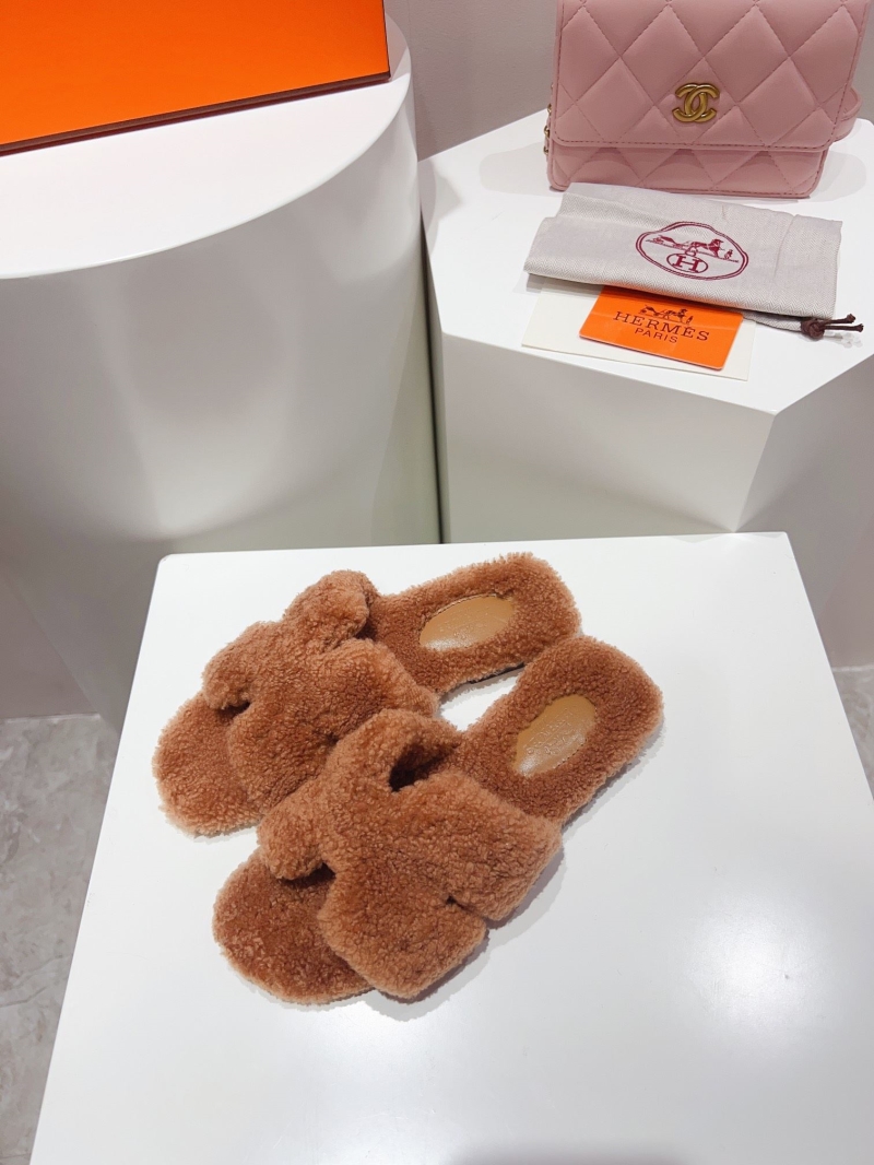 Hermes Slippers